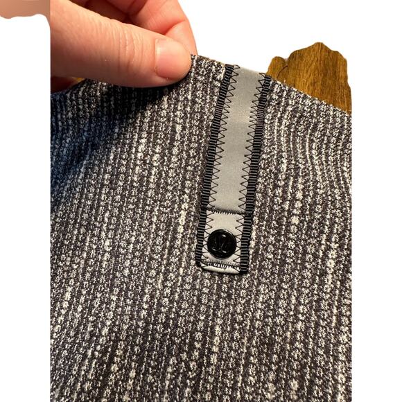 Lululemon Vinyasa Scarf One Size Multi Color - Picture 4 of 6